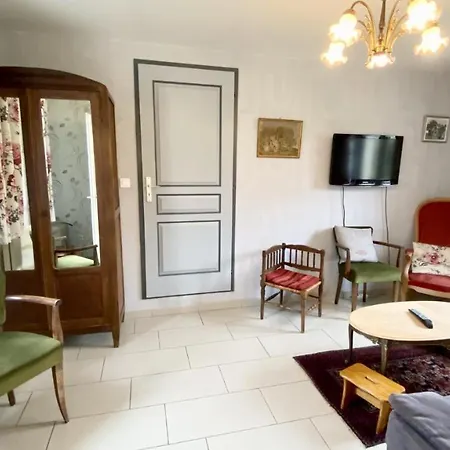 Echappez-vous Dans Notre Longere Saint Denis Pour Un Sejour Paisible